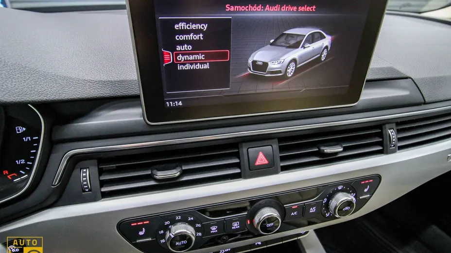 AUDI A4 -