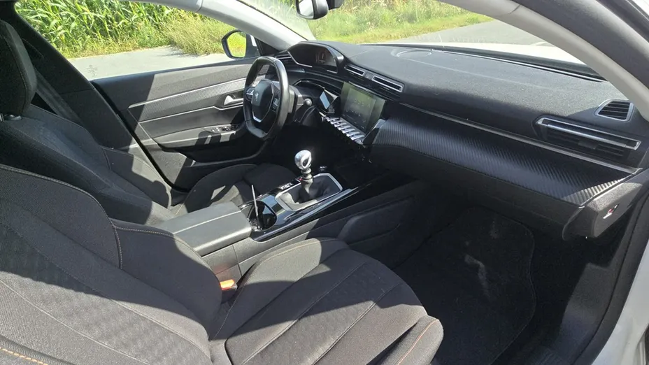 PEUGEOT 508 -