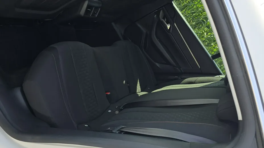 PEUGEOT 508 -