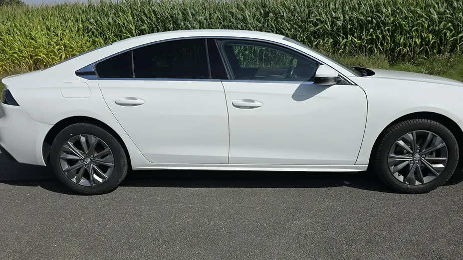 PEUGEOT 508 -