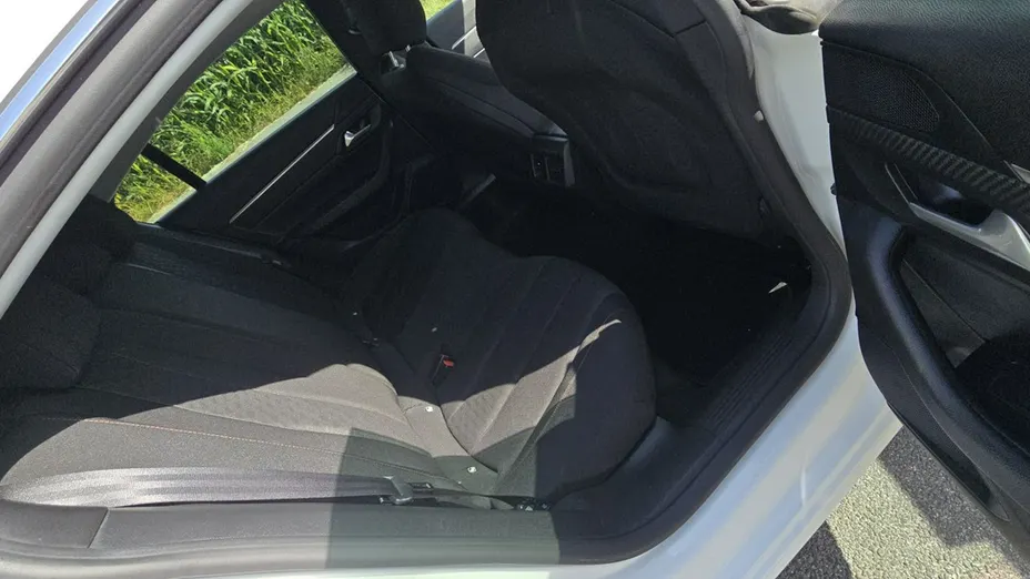 PEUGEOT 508 -