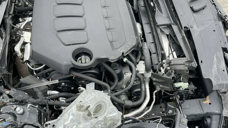 SKODA Superb -