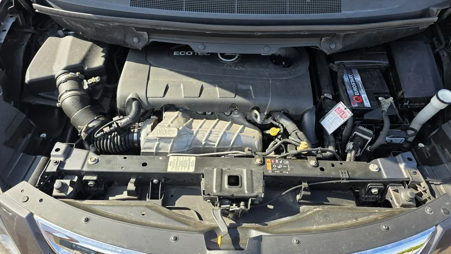 OPEL Zafira -
