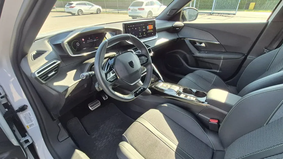 PEUGEOT 2008 -