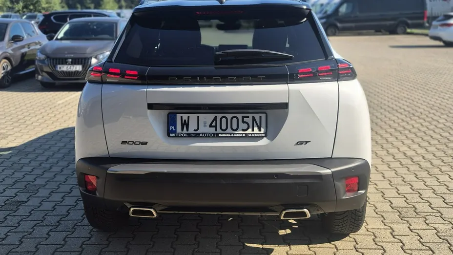 PEUGEOT 2008 -