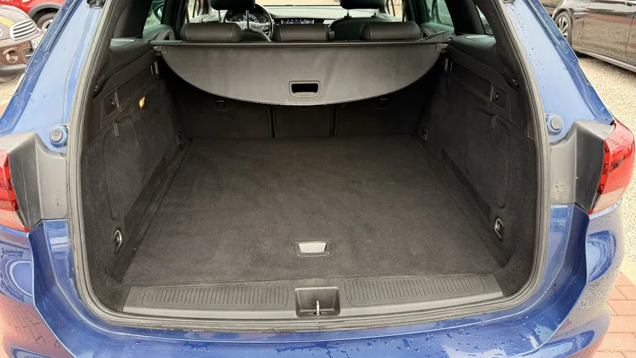 OPEL Astra -