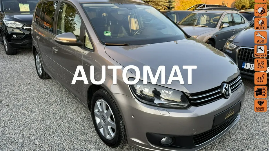 VOLKSWAGEN Touran -