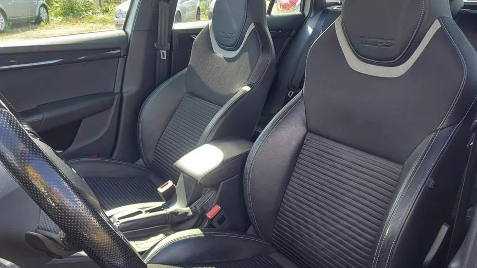 SKODA Octavia -