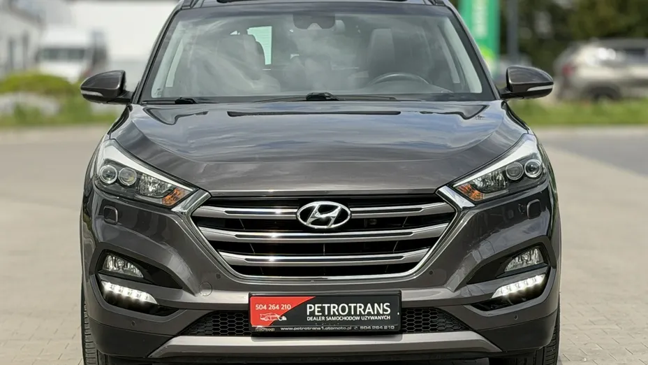 HYUNDAI Tucson -