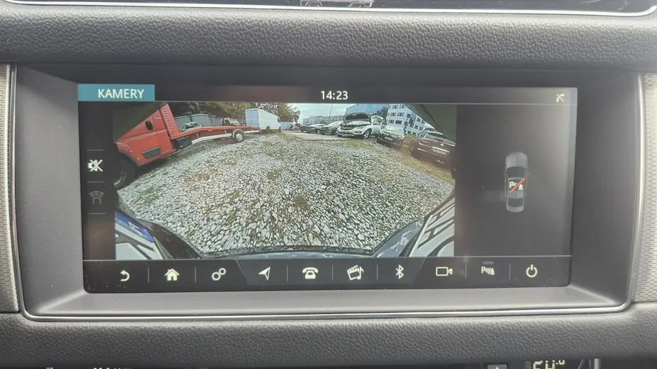 JAGUAR XF -