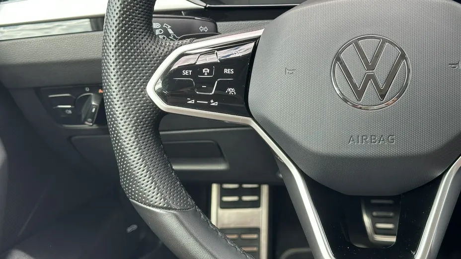 VOLKSWAGEN Arteon -