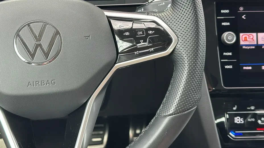 VOLKSWAGEN Arteon -