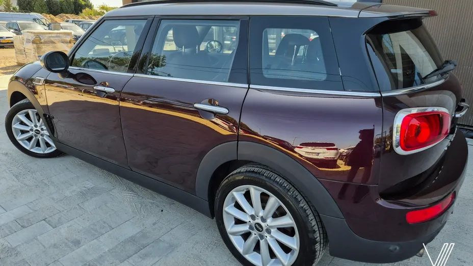 MINI Cooper -