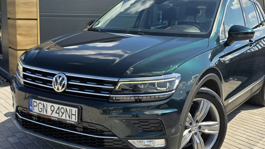 VOLKSWAGEN Tiguan -