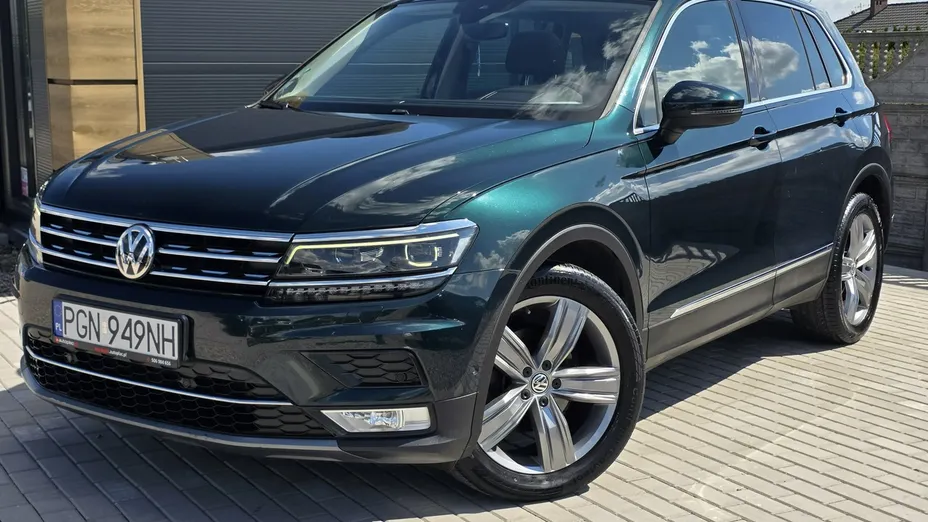 VOLKSWAGEN Tiguan -