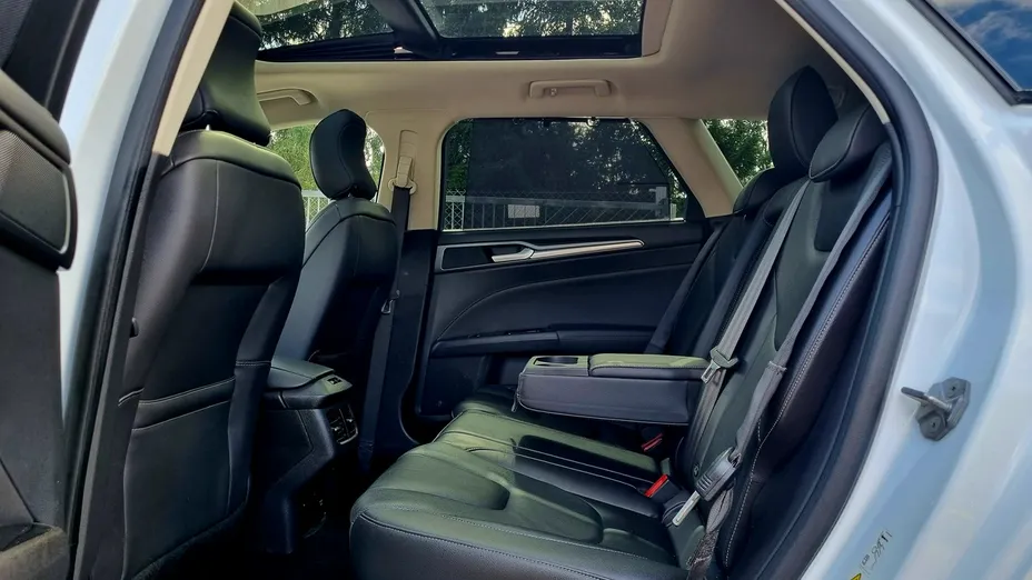 FORD Mondeo -