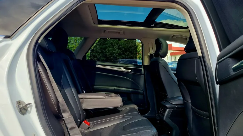 FORD Mondeo -