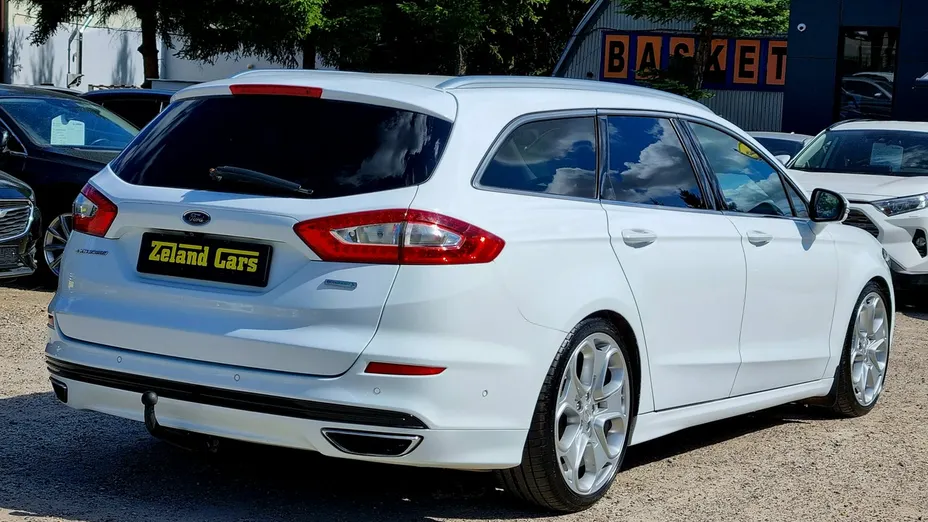 FORD Mondeo -