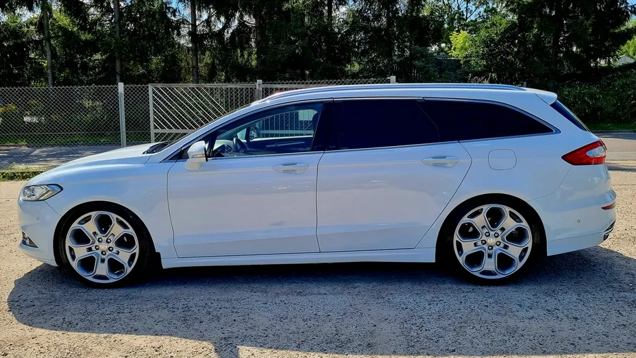 FORD Mondeo -