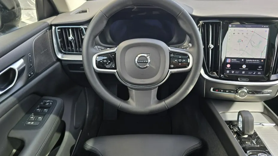 VOLVO V60 -