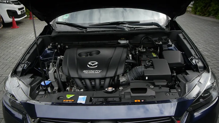 MAZDA CX-3 -