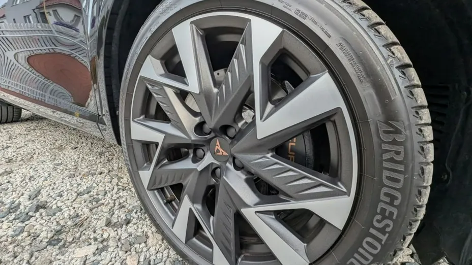CUPRA Formentor -