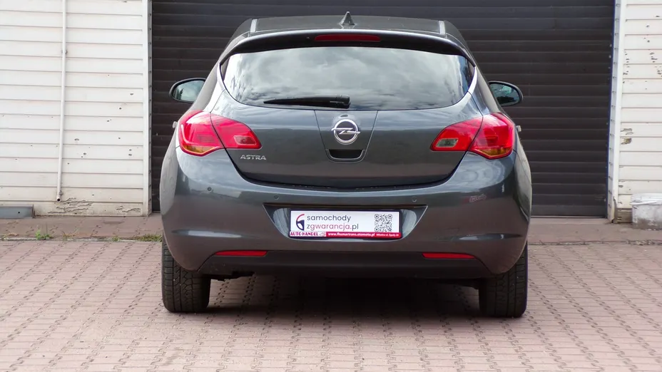 OPEL Astra -
