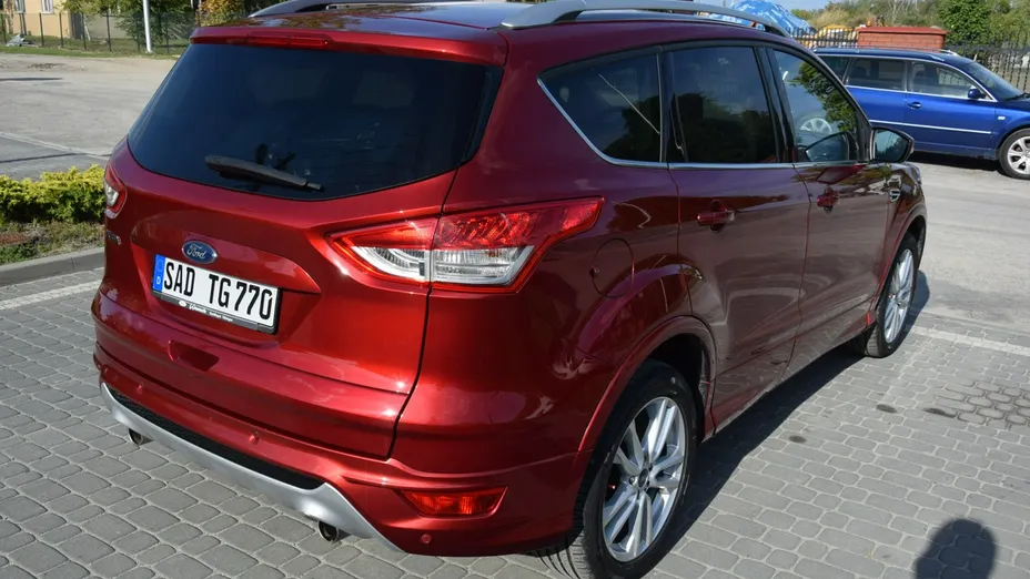 FORD Kuga -