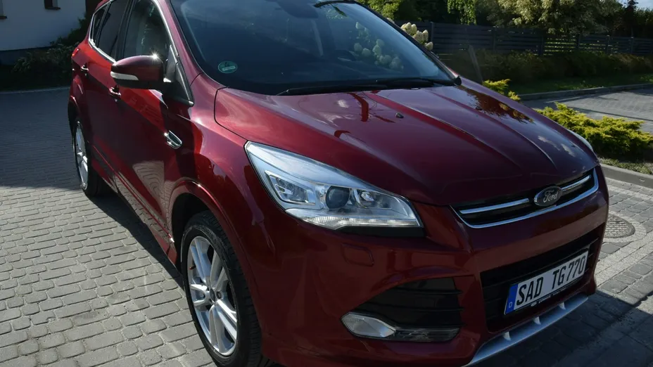 FORD Kuga -