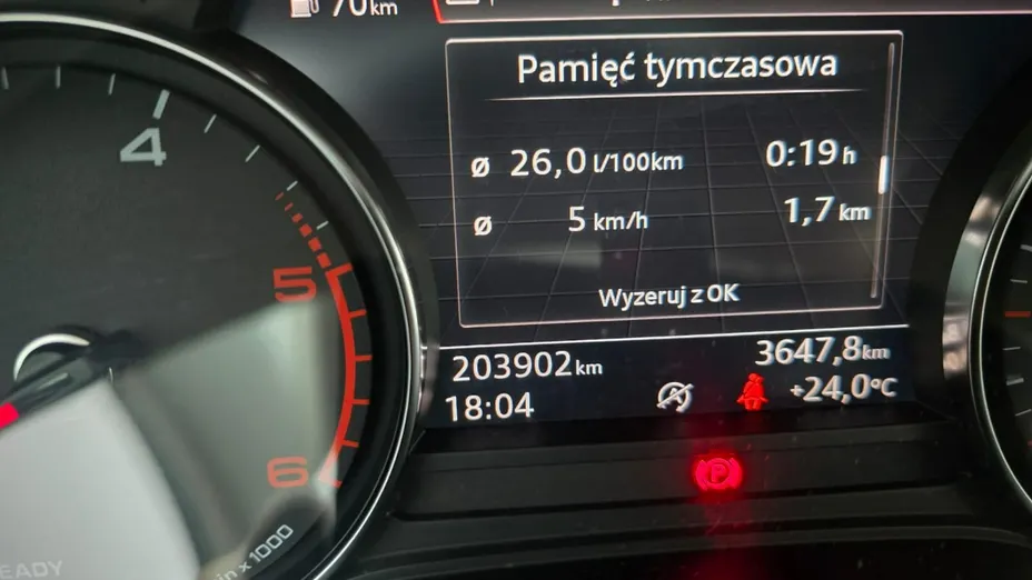 AUDI A4 -