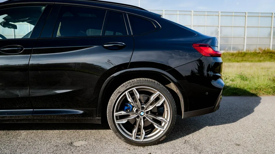 BMW X4 -