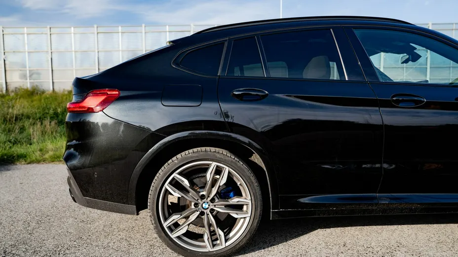 BMW X4 -