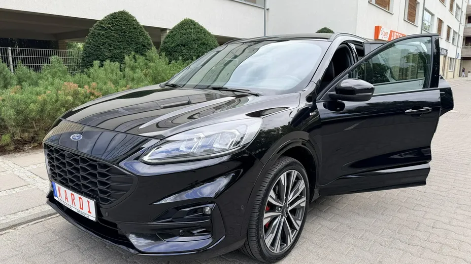 FORD Kuga -