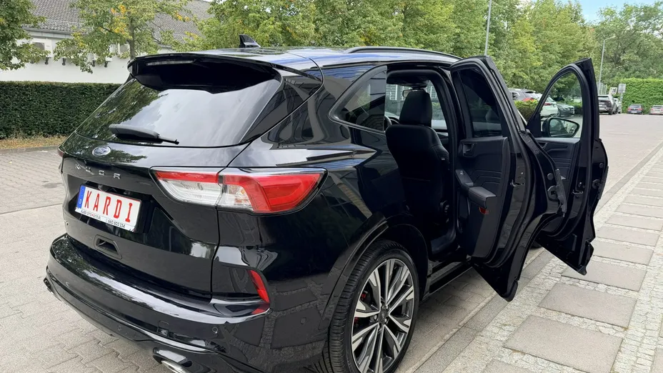 FORD Kuga -