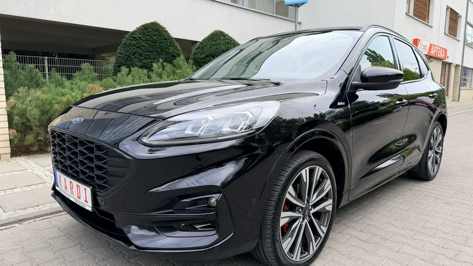 FORD Kuga -