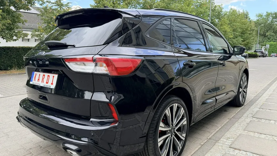 FORD Kuga -