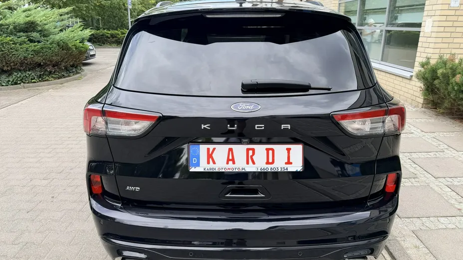 FORD Kuga -