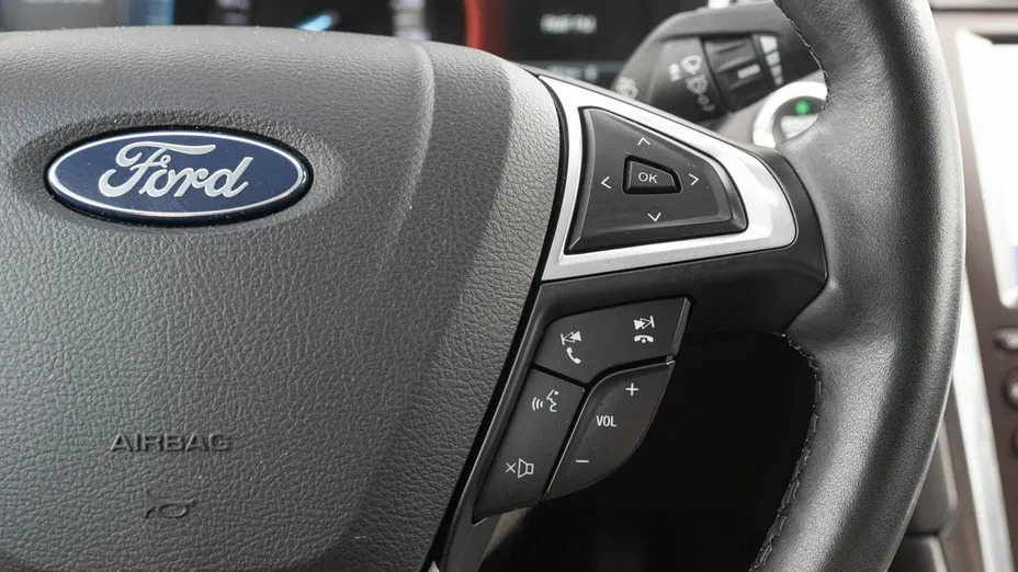 FORD Mondeo -