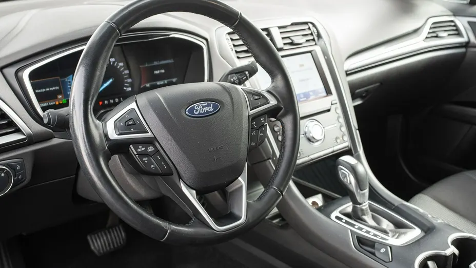 FORD Mondeo -