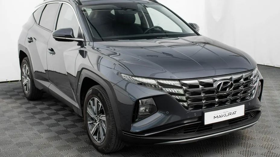 HYUNDAI Tucson -