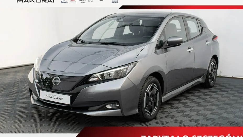 NISSAN Leaf -
