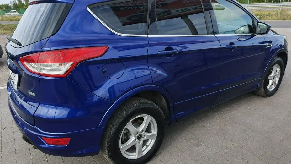 FORD Kuga -