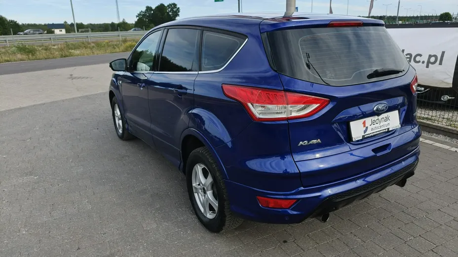 FORD Kuga -