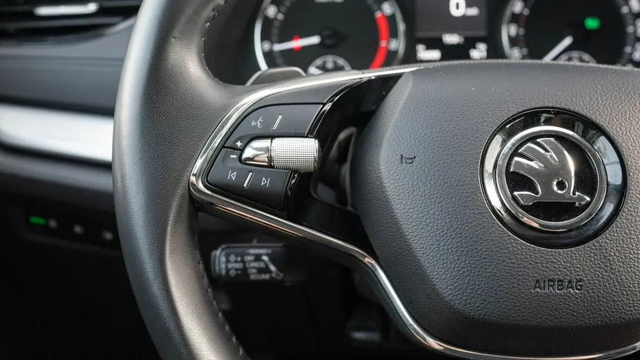 SKODA Octavia -