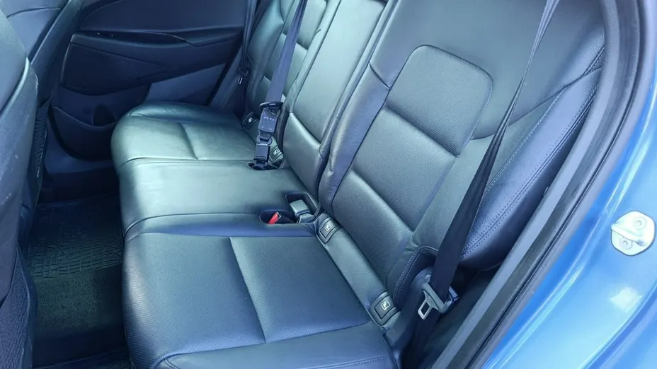 HYUNDAI Tucson -