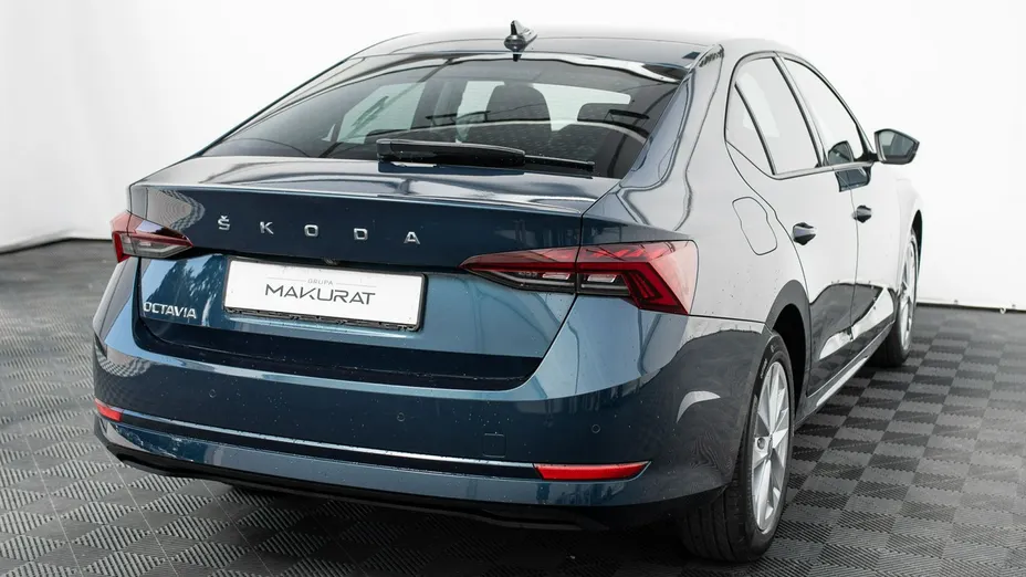 SKODA Octavia -