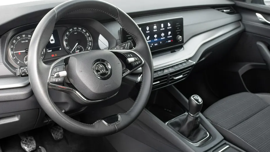 SKODA Octavia -