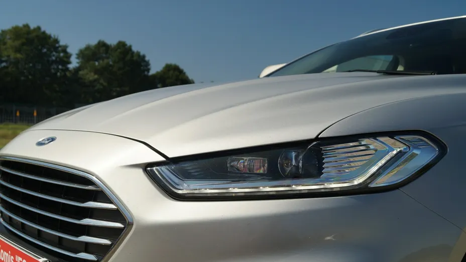 FORD Mondeo -