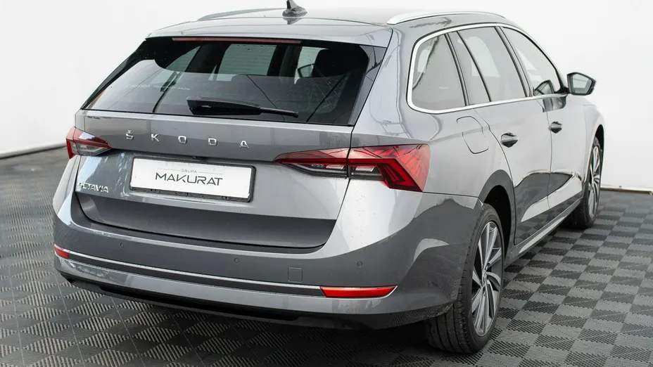 SKODA Octavia -