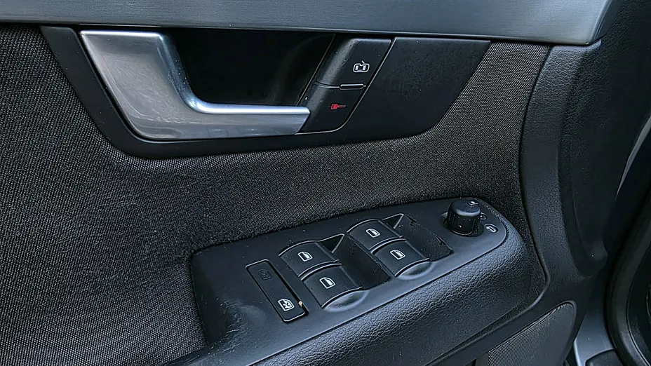 AUDI A4 Avant -